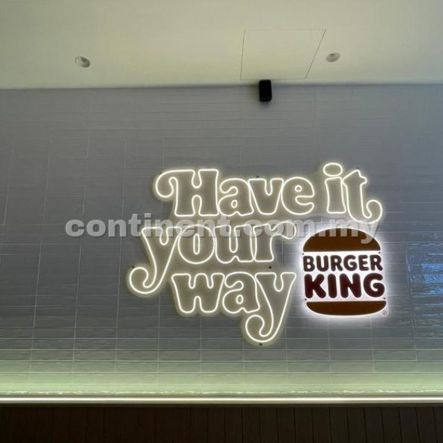 Burger King outlet Neon